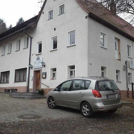 Отель Gruener Baum Nuernberg Brunn Экстерьер фото